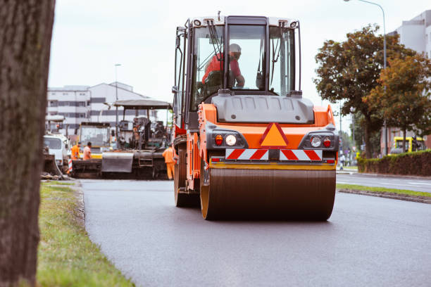 Best Driveway Paving Contractor  in St James, MO